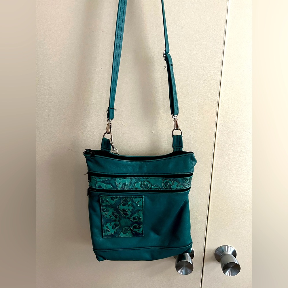 EUC Handcrafted Leather Teal Handbag